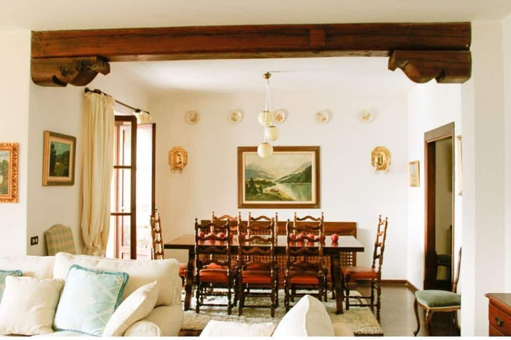Photo of Livingroom in Naggio