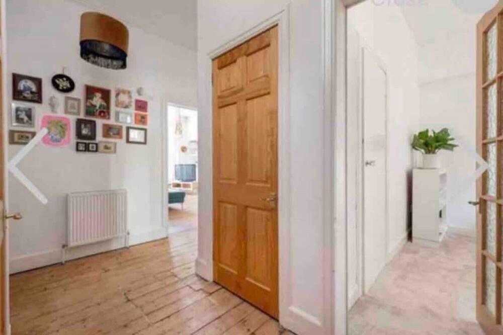Photo of Bedroom in Newington