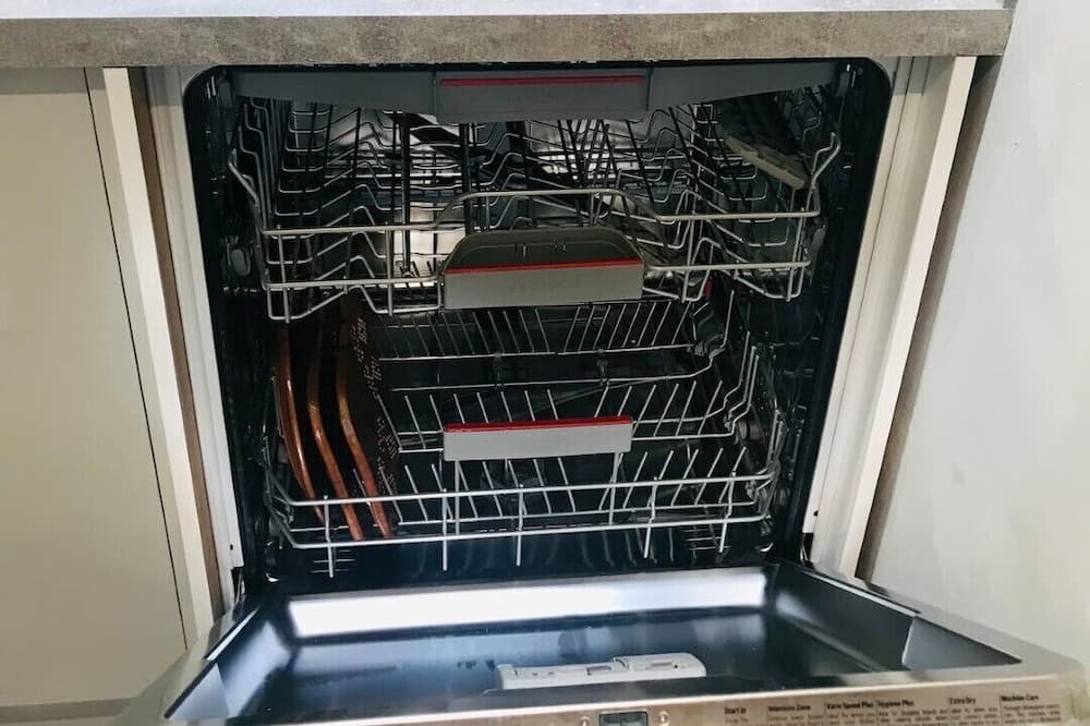 Photo of Kitchen in Newington