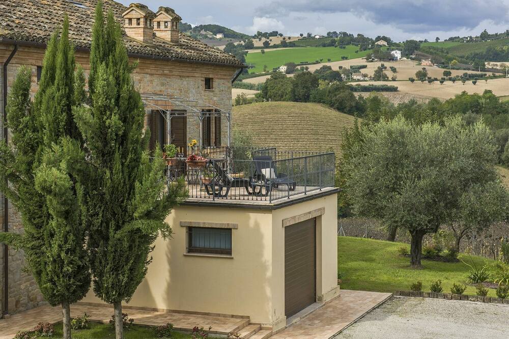 Photo of Outdoor in Monteleone di Fermo