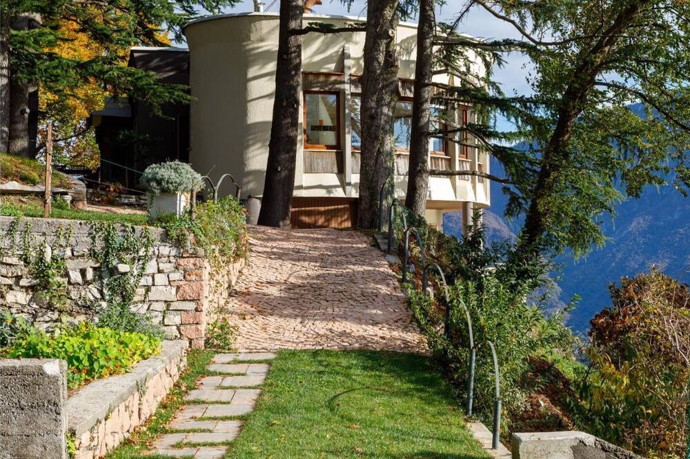 Photo of Outdoor in Civenna