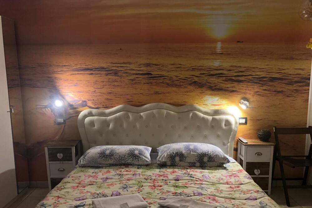 Photo of Bedroom in Rho