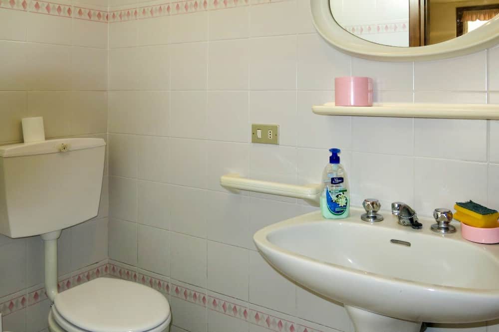 Photo of Bathroom in Nizza Monferrato