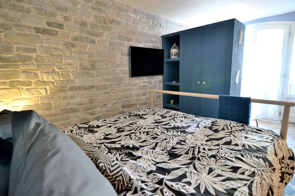 Photo of Bedroom in Poggibonsi