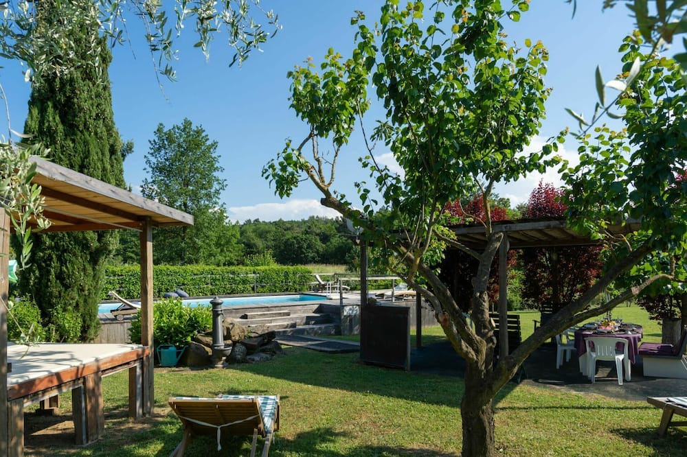 Photo of Outdoor in Twist