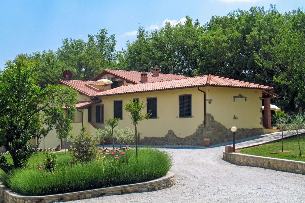Photo of Others in Badia Agnano