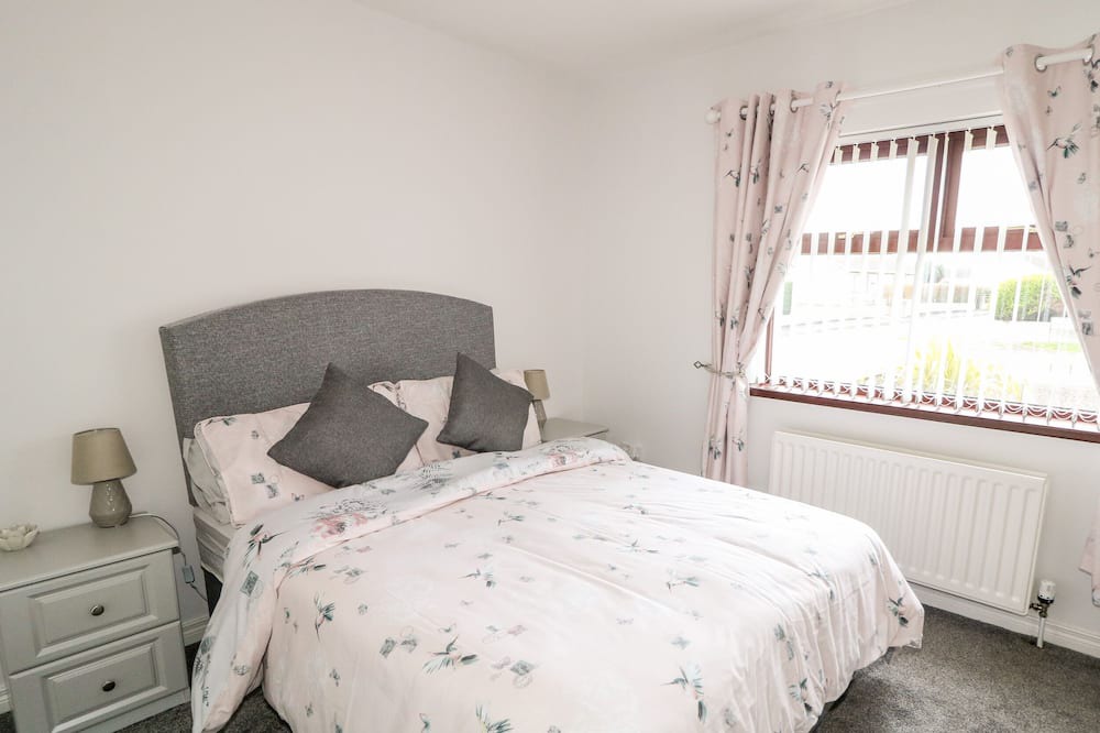 Photo of Bedroom in Annalong