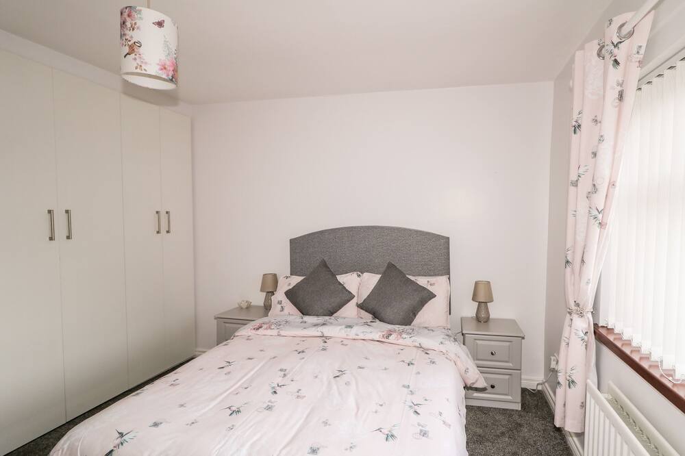 Photo of Bedroom in Annalong
