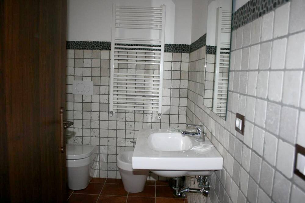 Photo of Bathroom in Segni
