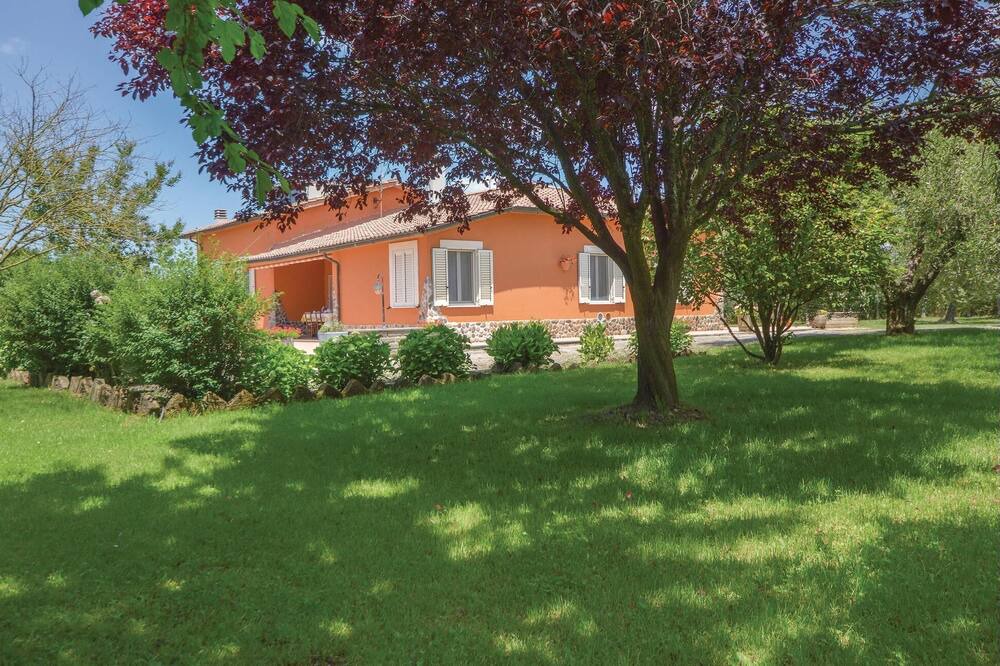 Photo of Outdoor in Canale Monterano