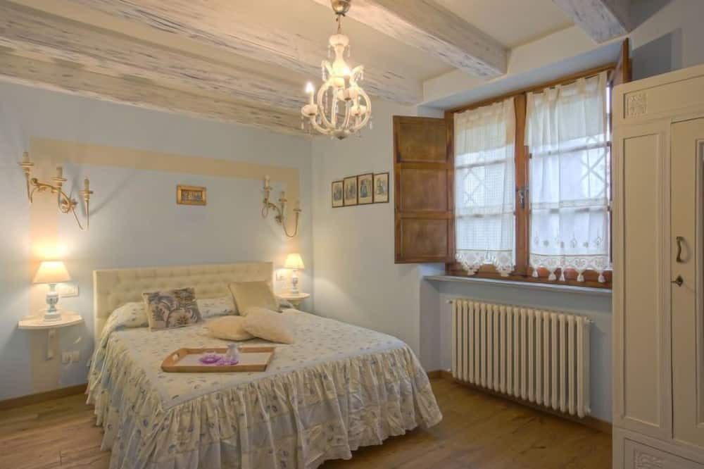 Photo of Bedroom in Montegrossi