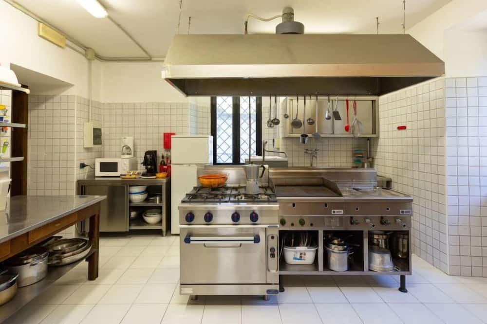 Photo of Kitchen in Taranta Peligna