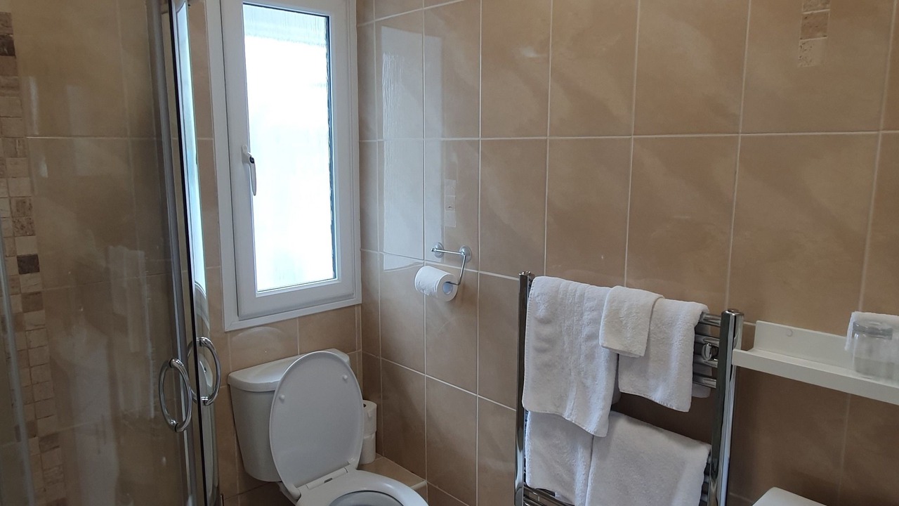 Photo of Bathroom in Londonderry