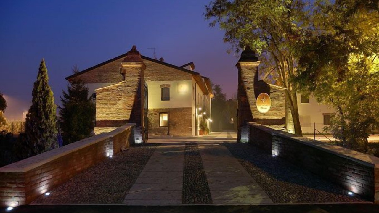Photo of Buildings in Nogarole Rocca