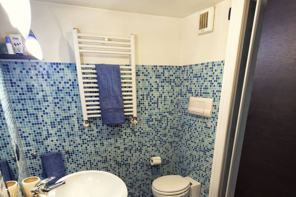 Photo of Bathroom in Albergheria