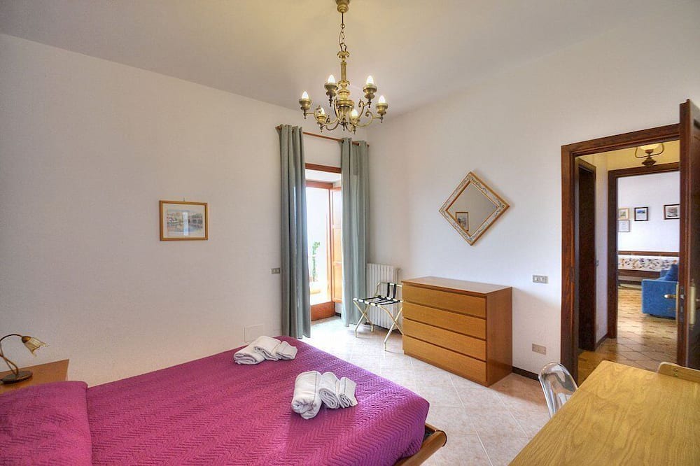 Photo of Bedroom in Scala