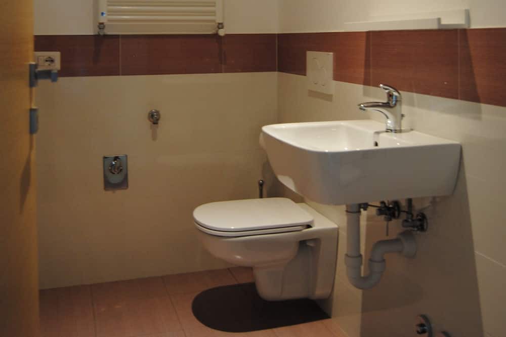 Photo of Bathroom in Pella