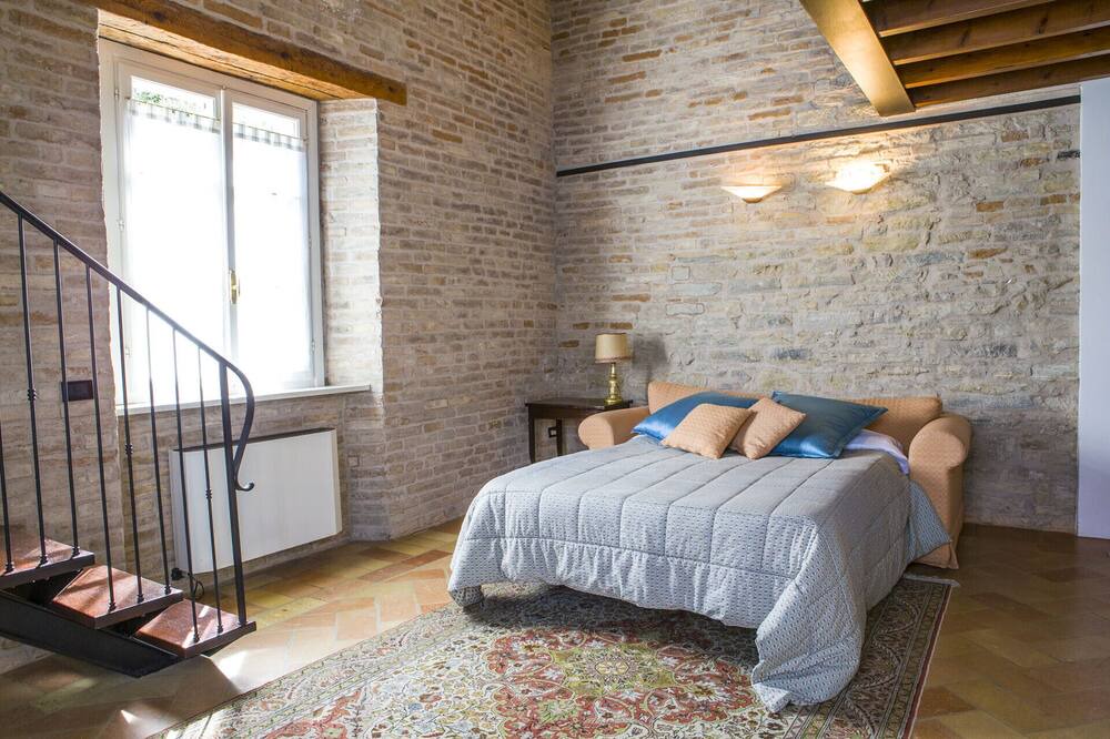 Photo of Bedroom in Montemaggiore al Metauro