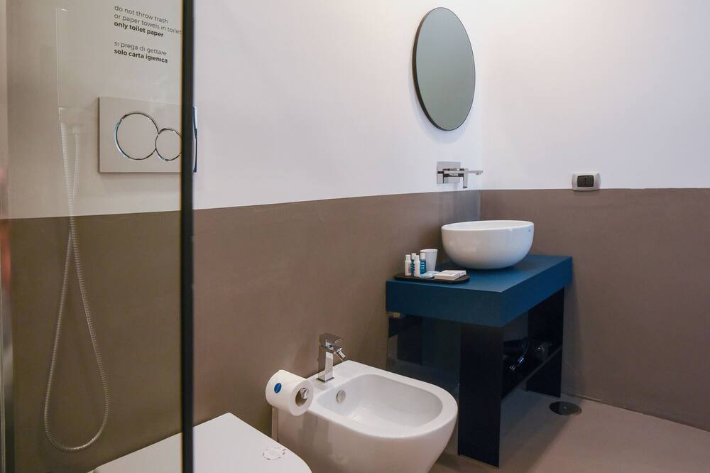 Photo of Bathroom in Santa Lucia