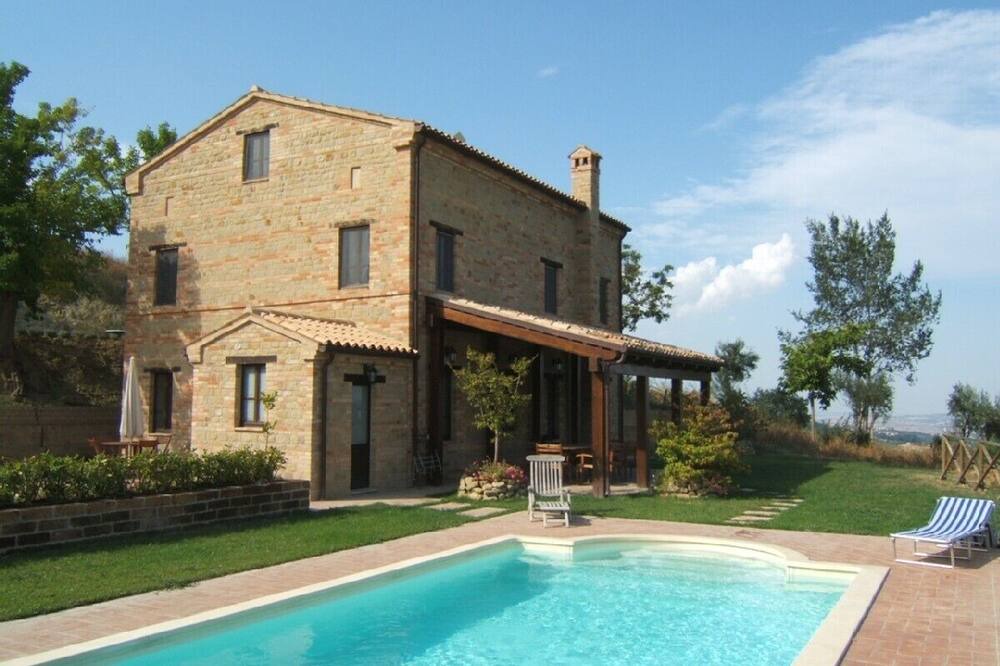 Photo of Outdoor in Ripe San Ginesio