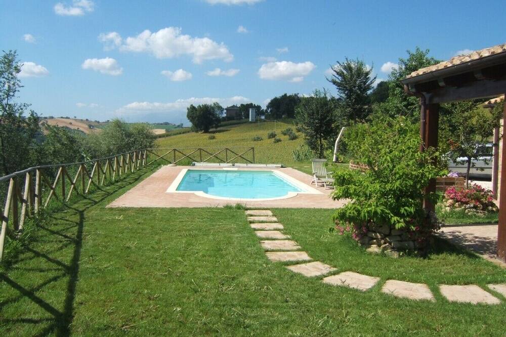 Photo of Outdoor in Ripe San Ginesio