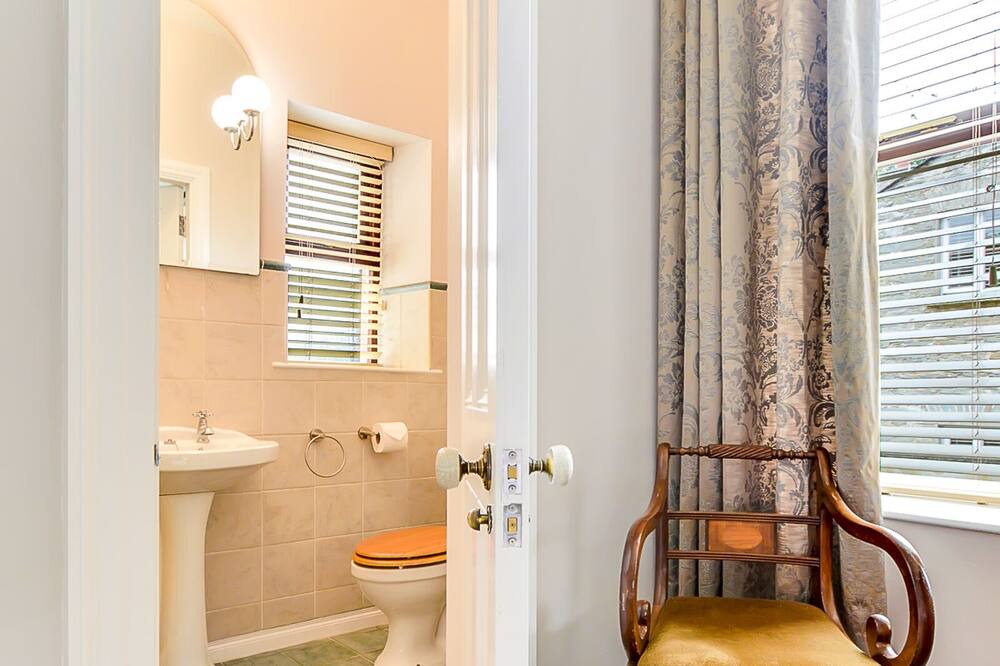 Photo of Bedroom in Eglinton