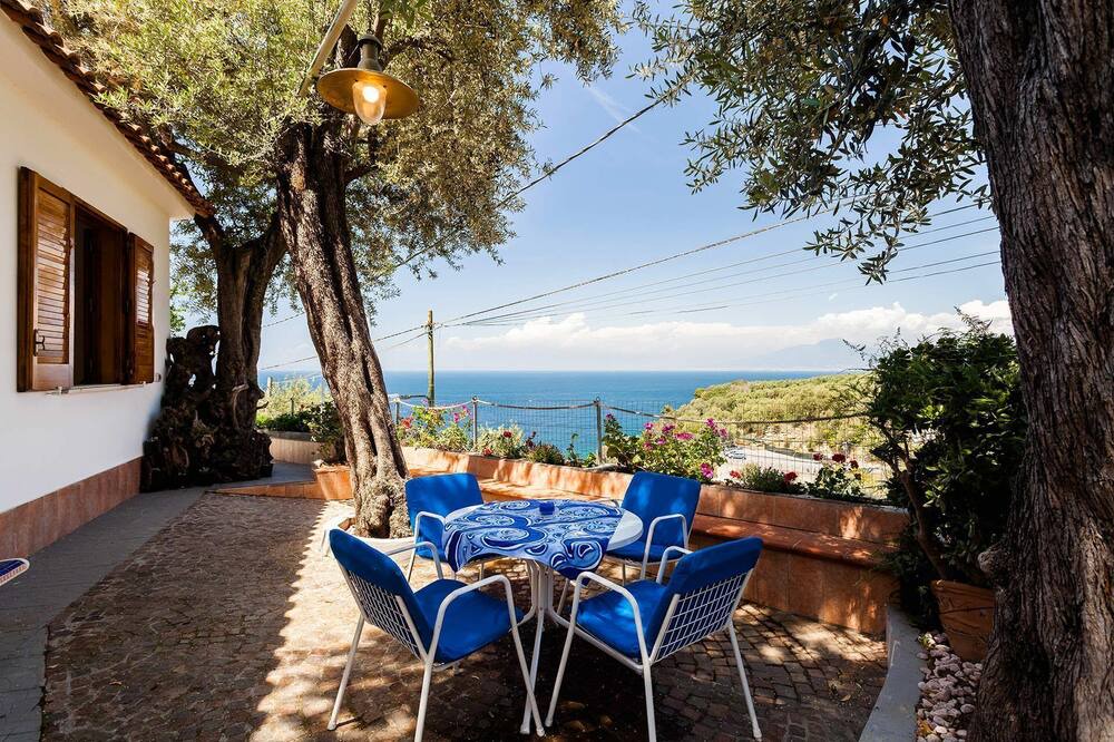 Photo of Patio Balcony in Marina di Puolo