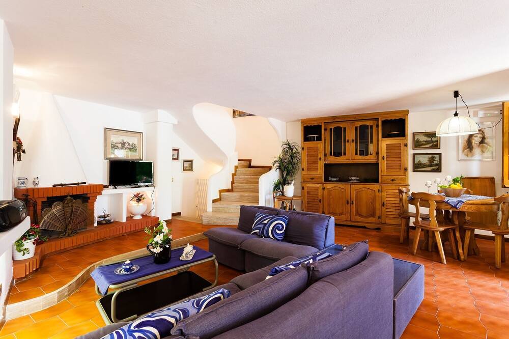 Photo of Livingroom in Marina di Puolo