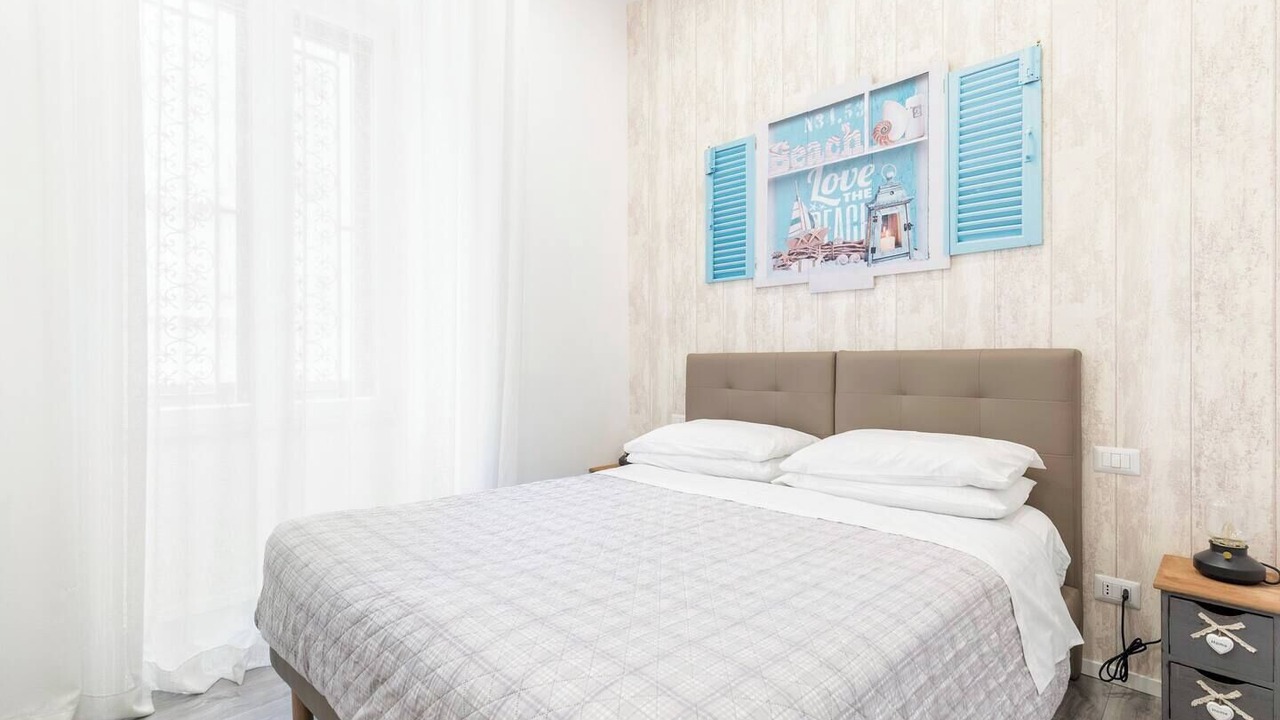 Photo of Bedroom in Arenella