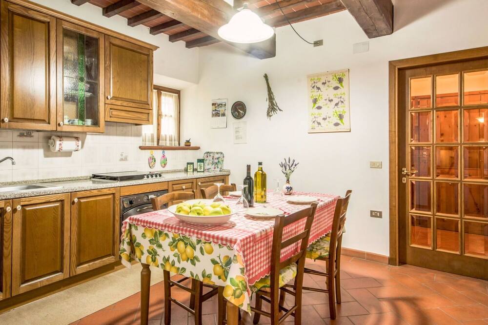 Photo of Bedroom in Neri