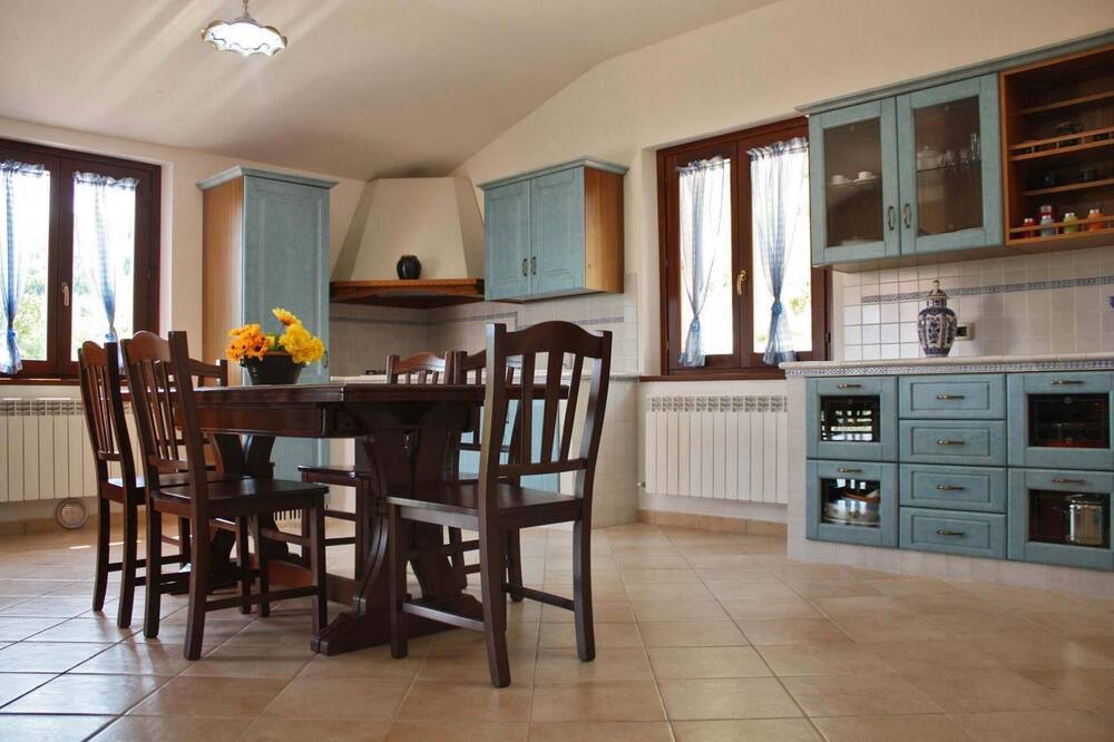 Photo of Kitchen in Acqualagna
