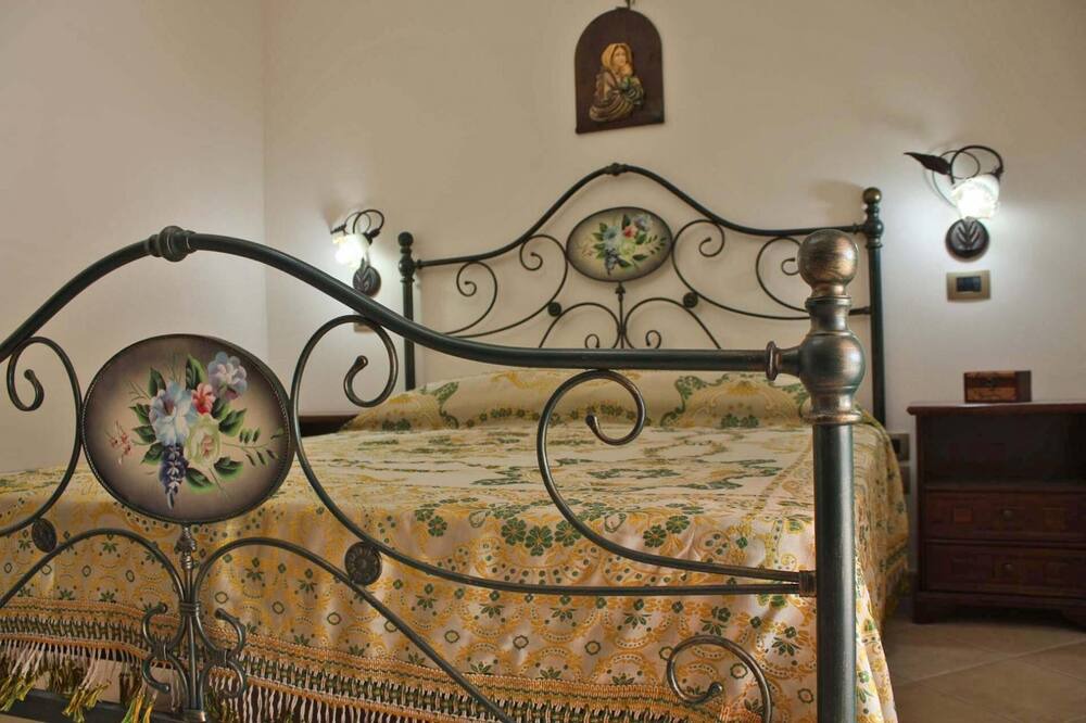Photo of Bedroom in Acqualagna