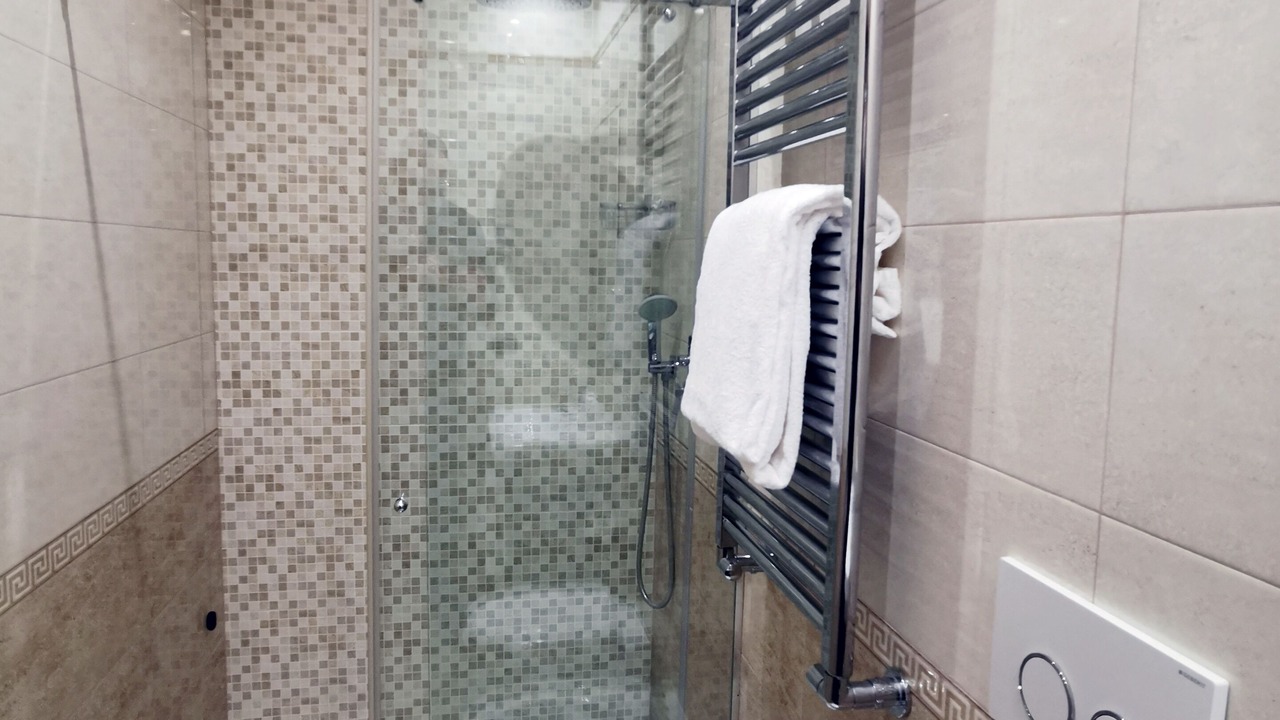 Photo of Bathroom in Esquilino