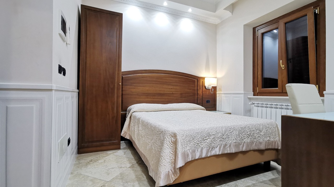 Photo of Bedroom in Esquilino