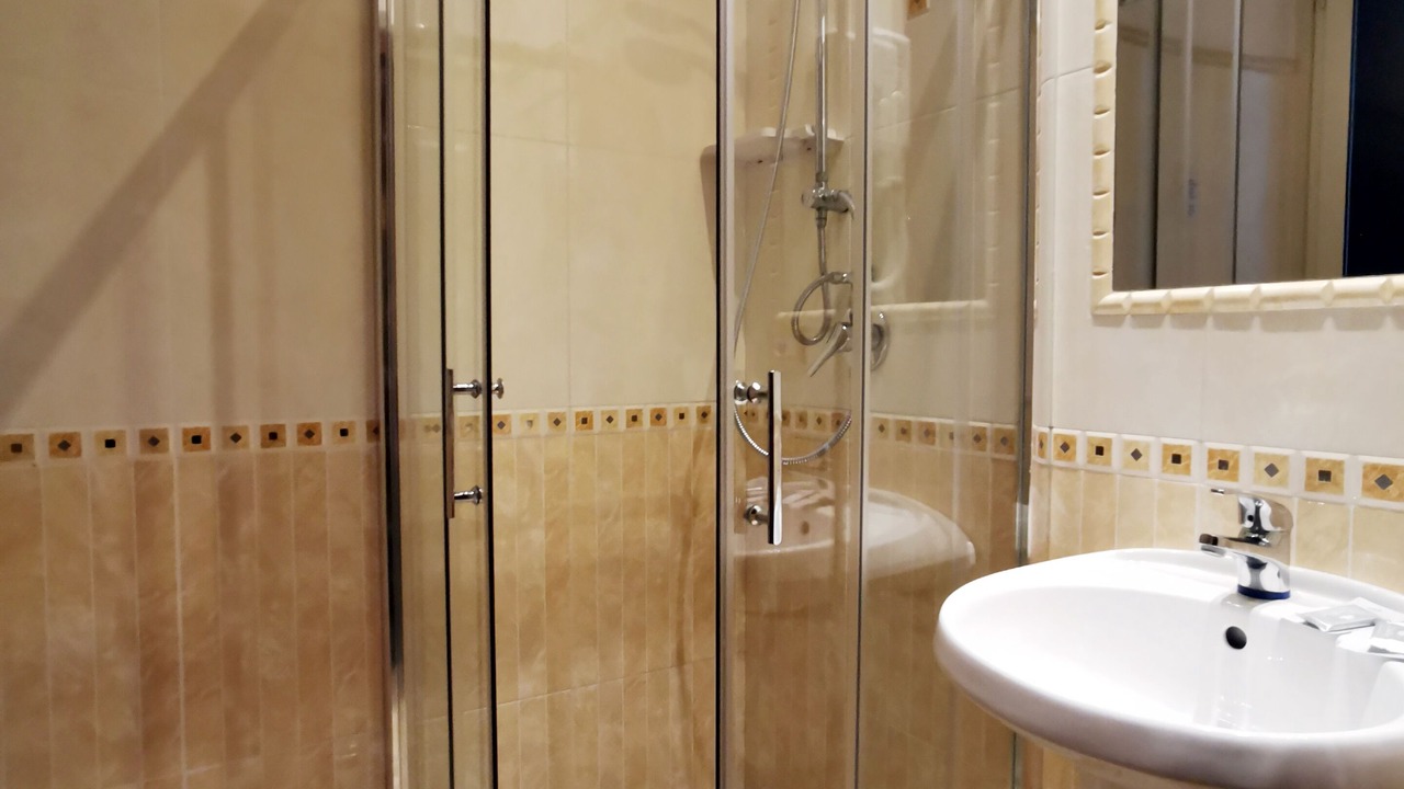 Photo of Bathroom in Esquilino