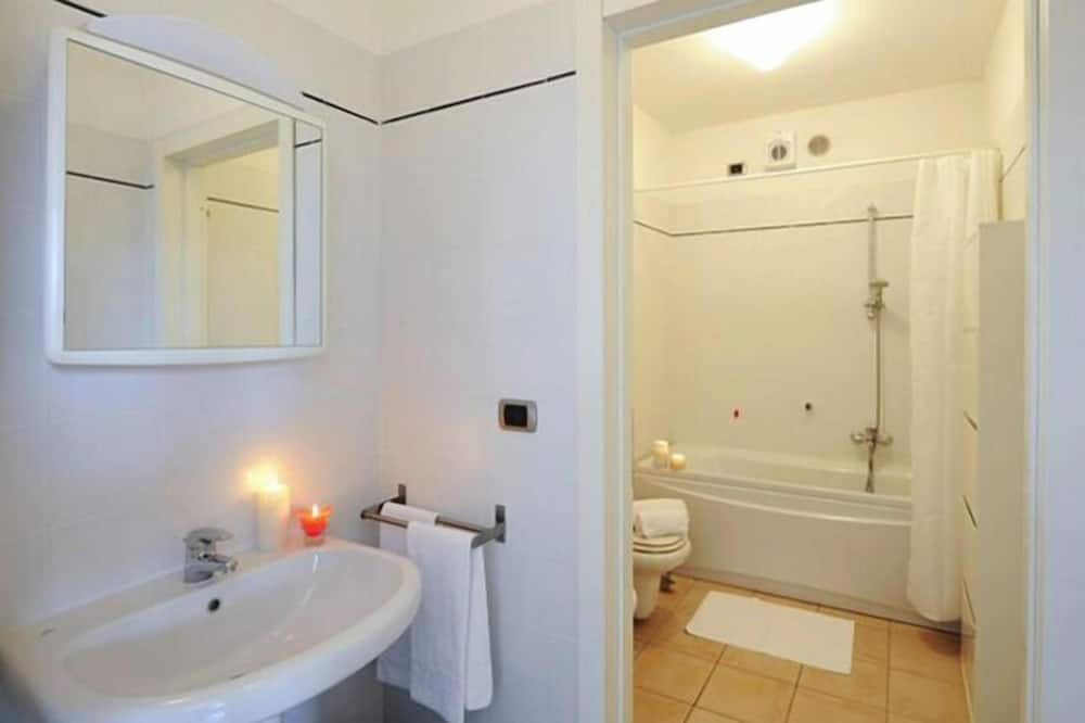 Photo of Bathroom in Porlezza