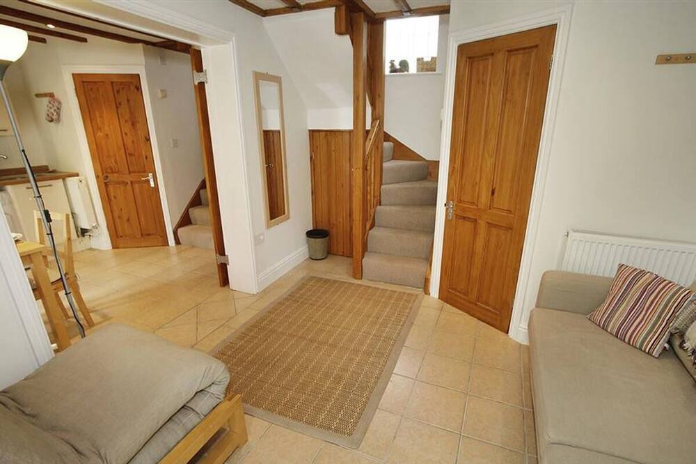 Photo of Livingroom in Crynant