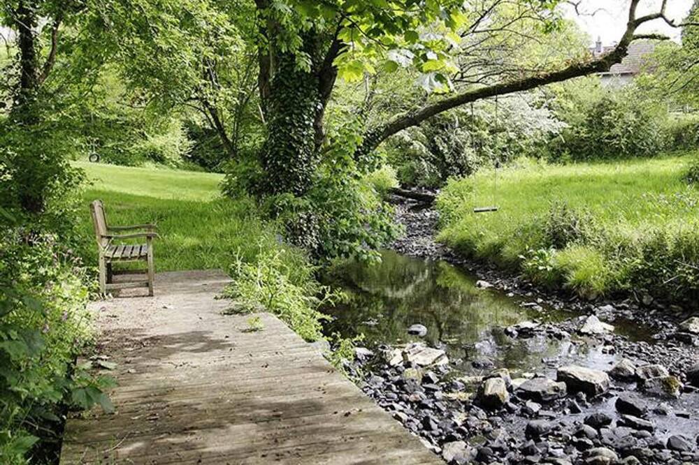 Photo of Outdoor in Crynant
