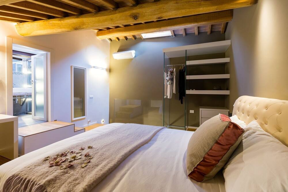 Photo of Bedroom in Montefalco
