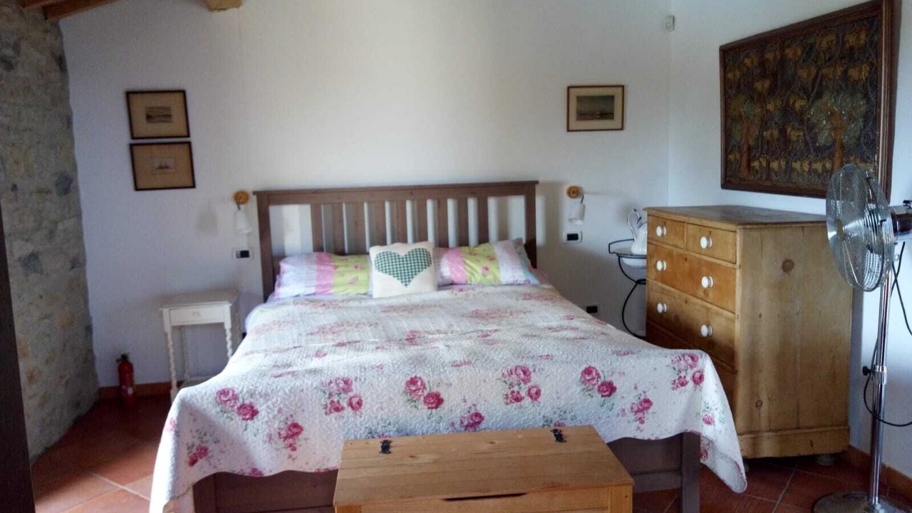 Photo of Bedroom in Castiglione Messer Raimondo