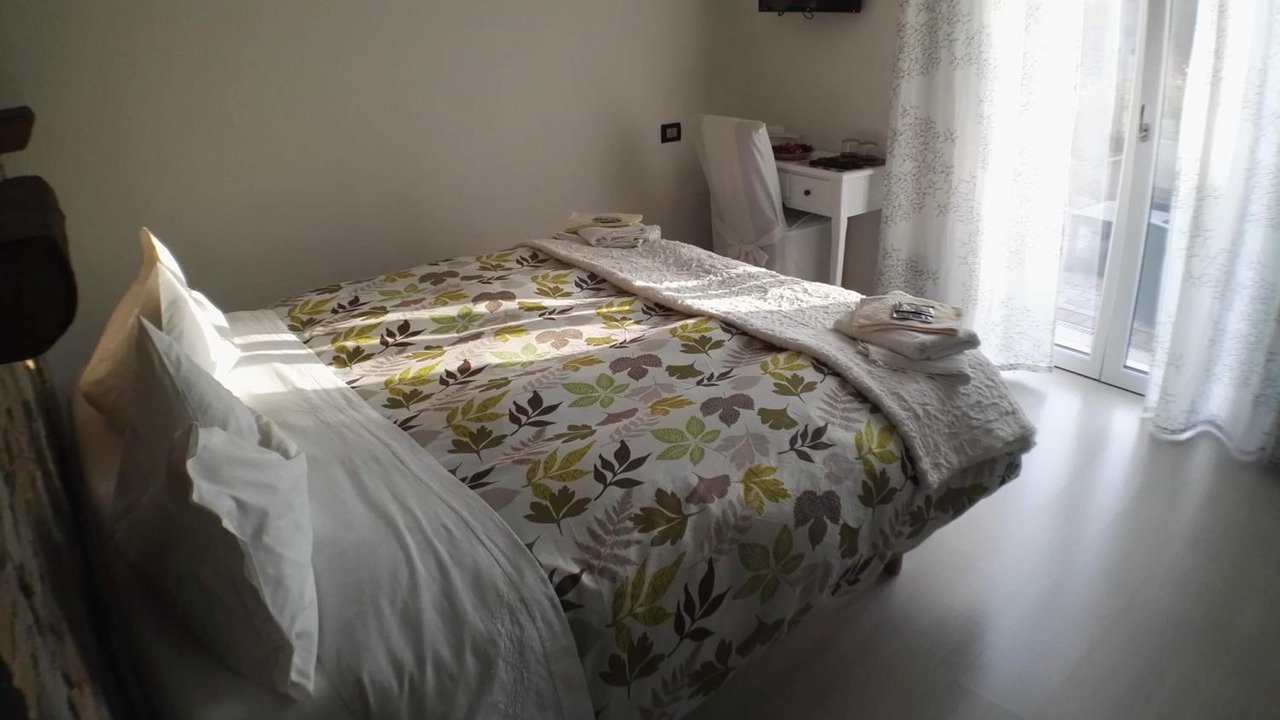 Photo of Bedroom in Brolo