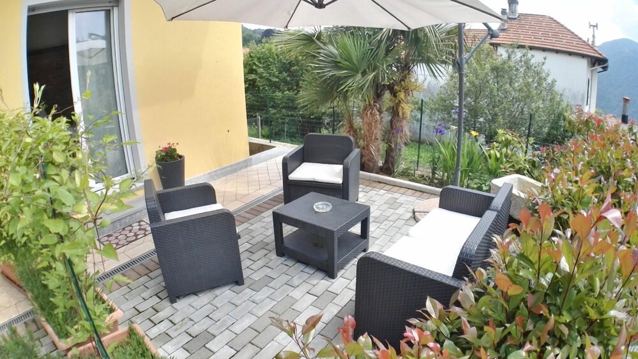 Photo of Patio Balcony in Brolo