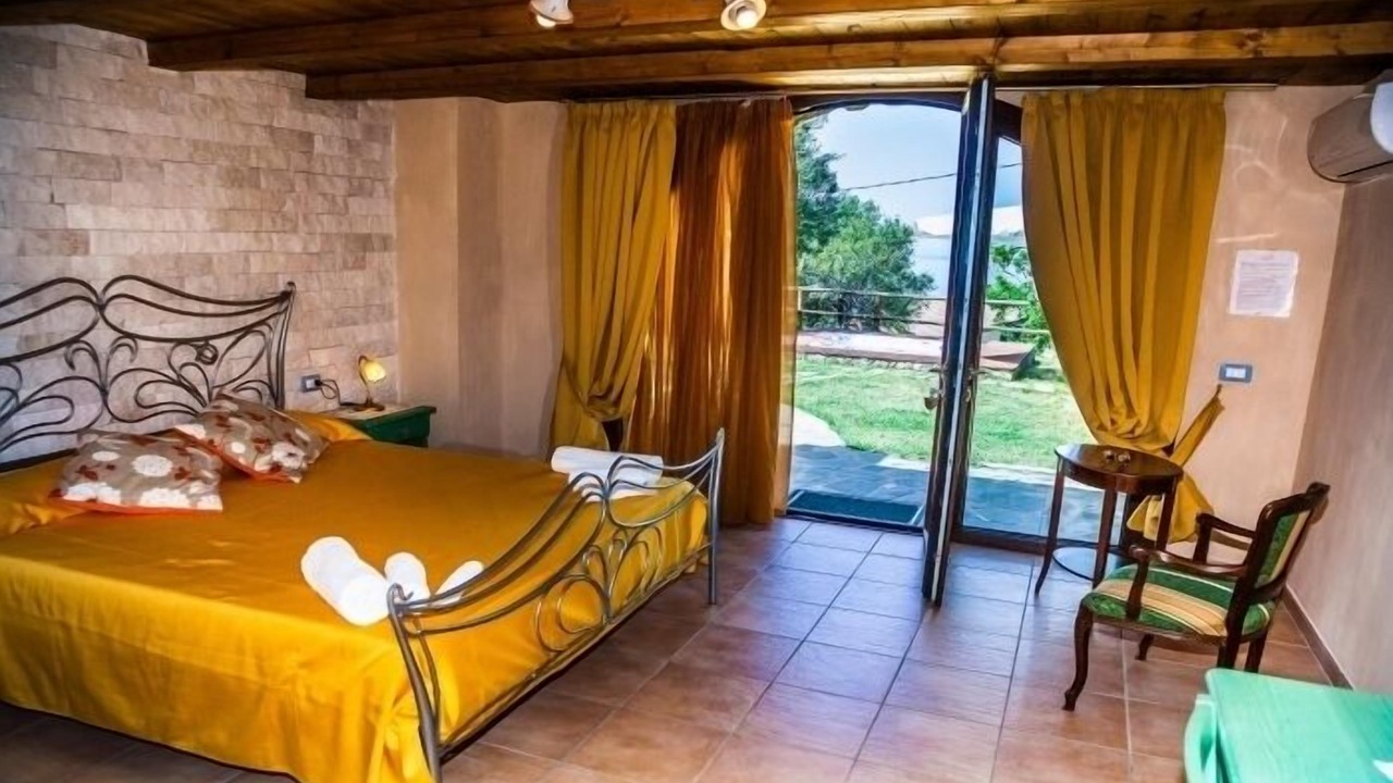 Photo of Bedroom in Palinuro