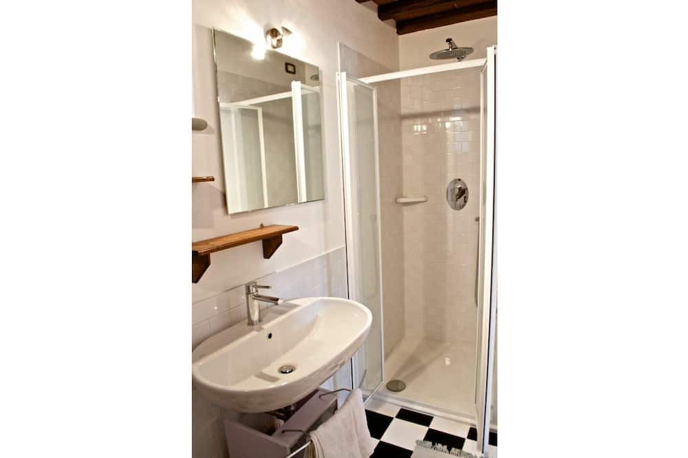 Photo of Bathroom in Cortona