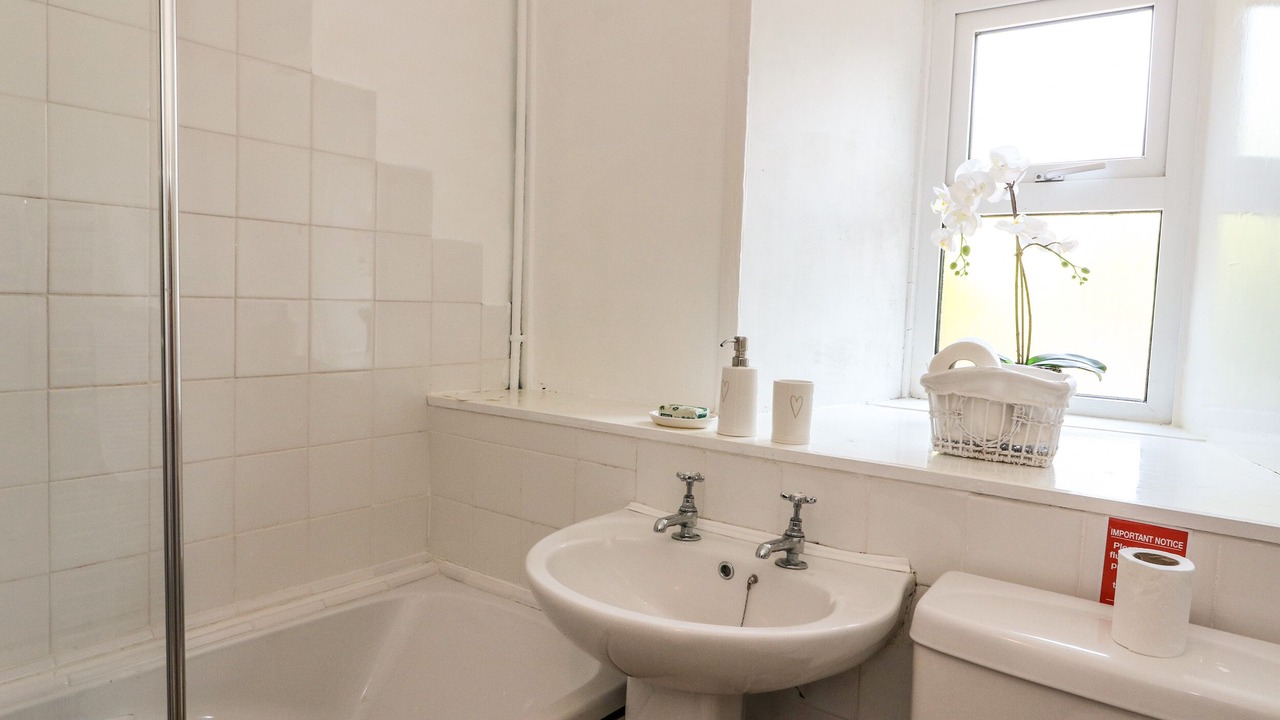 Photo of Bathroom in Tarbert