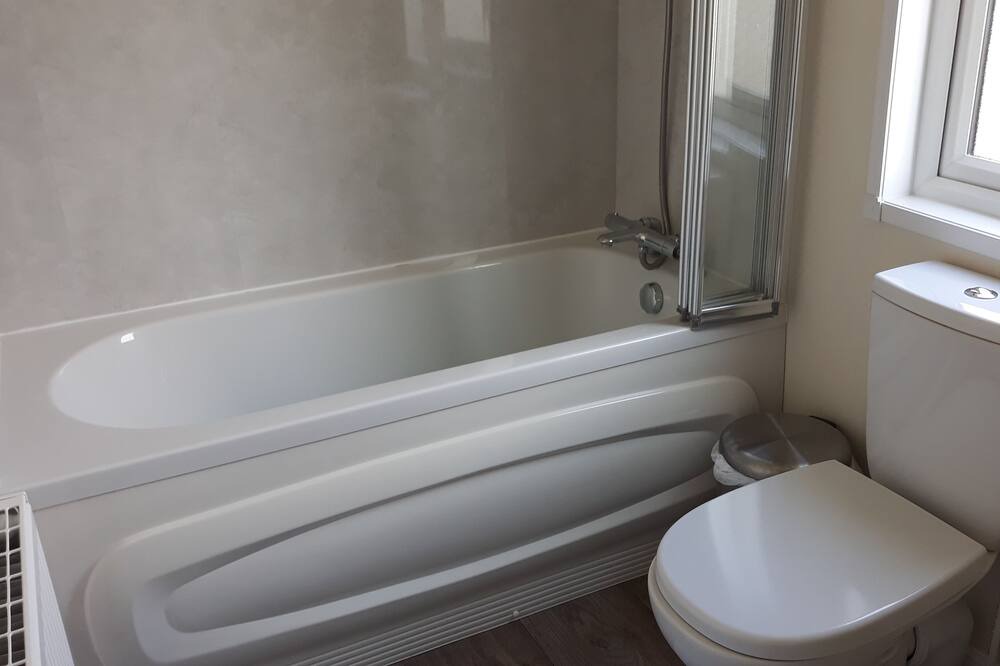 Photo of Bathroom in Ringwood