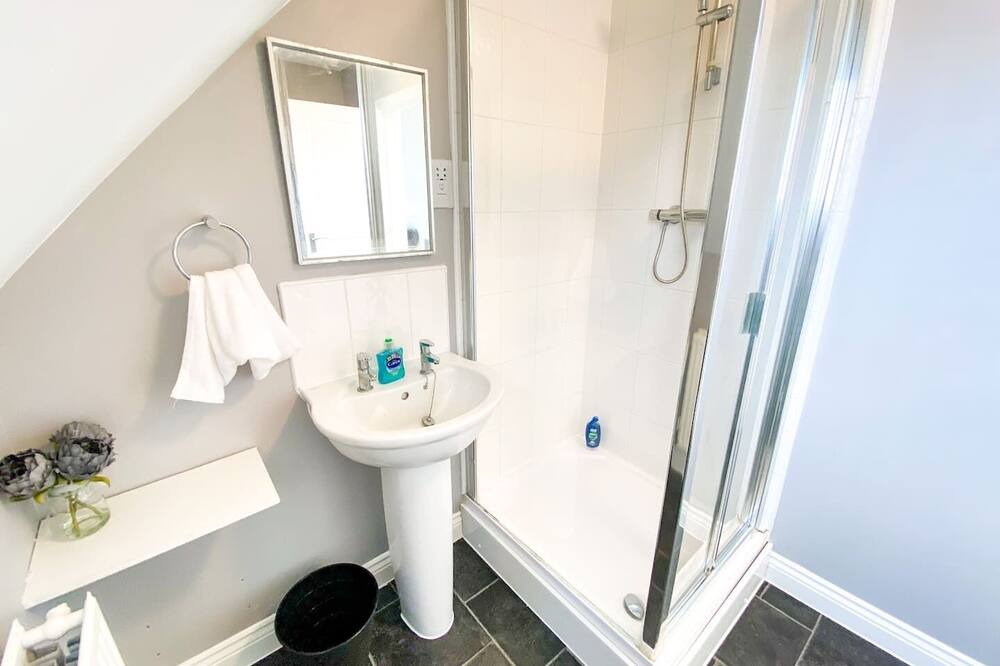 Photo of Bathroom in Newport Pagnell