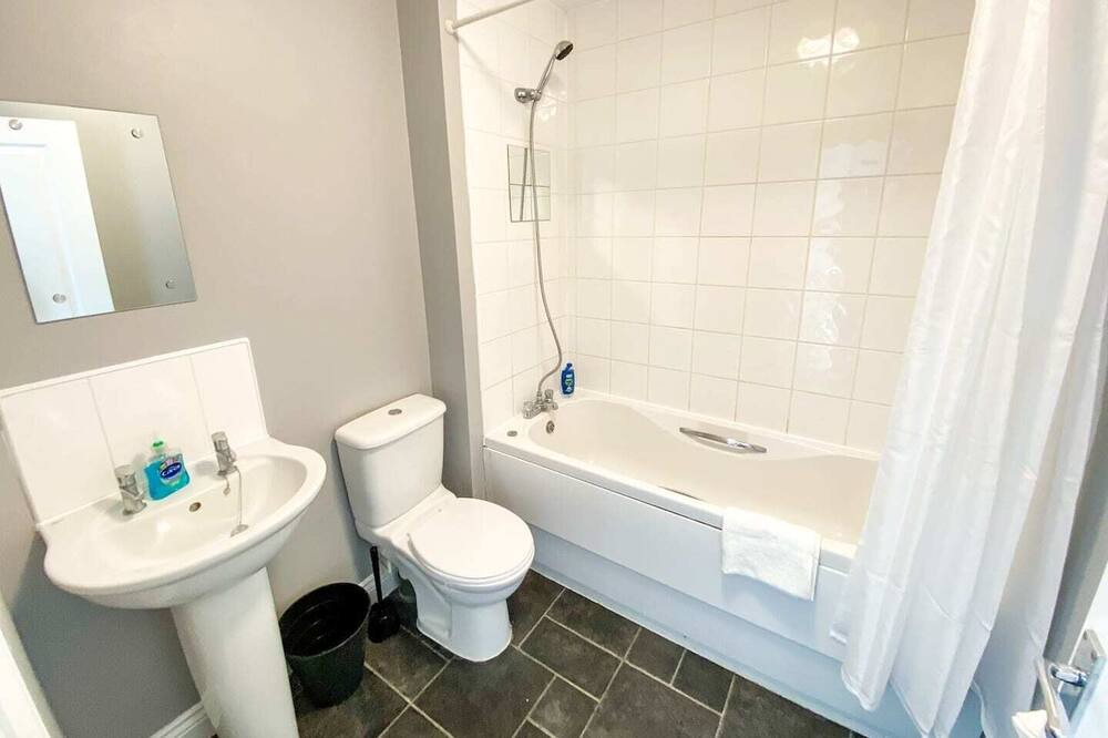 Photo of Bathroom in Newport Pagnell