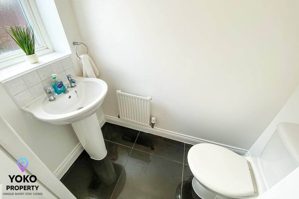 Photo of Bathroom in Newport Pagnell