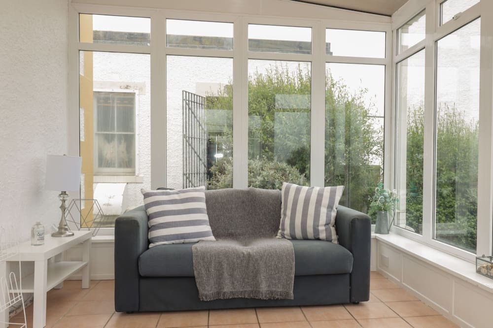 Photo of Livingroom in Dunbar